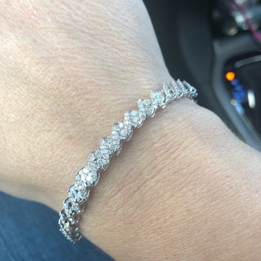 3ctw white gold Diamond tennis bracelet